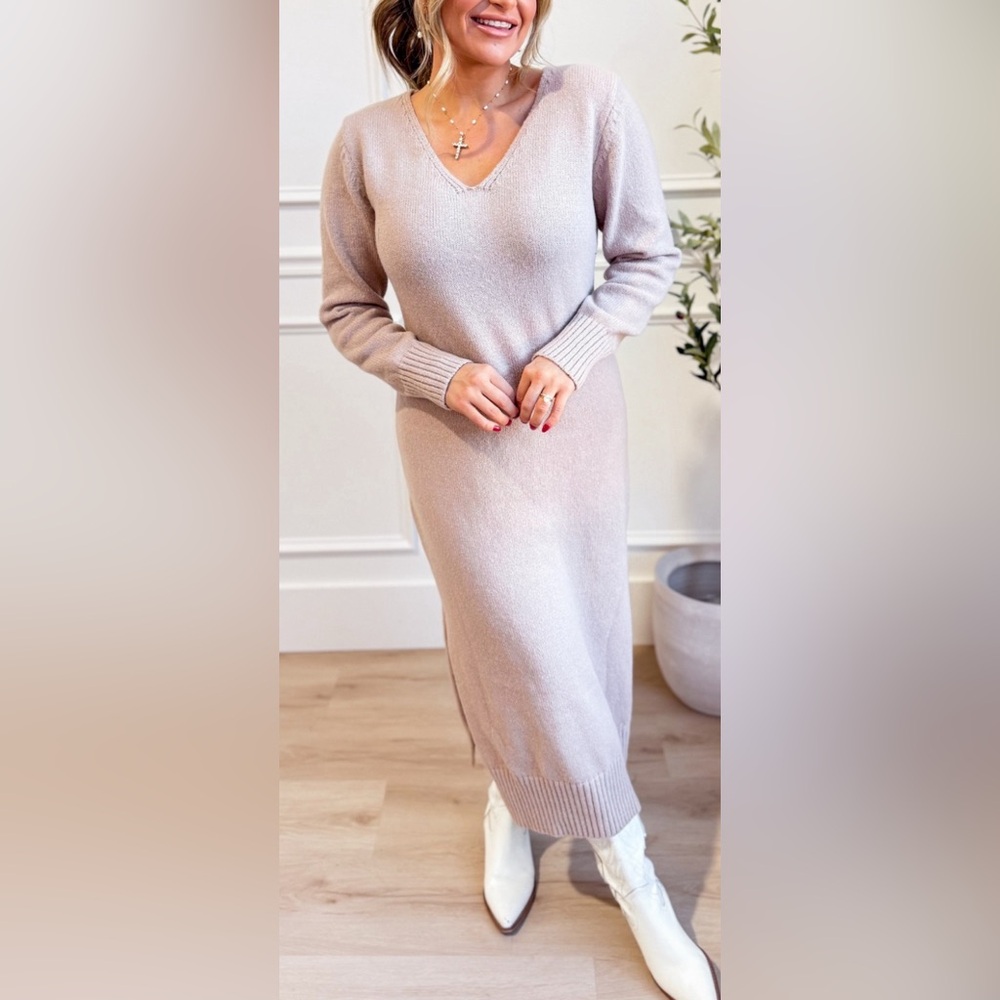 Chic Beige Long Sleeve Dress